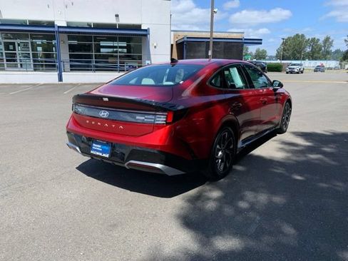 Certified 2024 Hyundai Sonata SEL FWD image 6