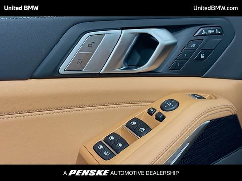 New 2026 BMW X7 xDrive40i image 3