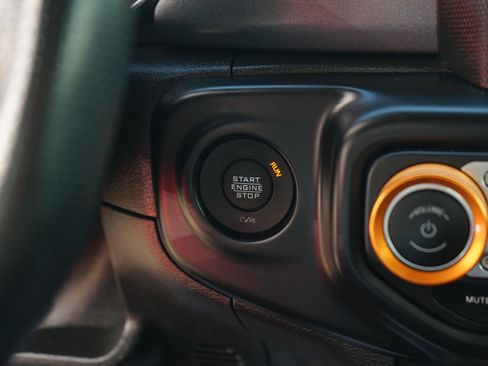 Used 2022 Jeep Gladiator Mojave w/ LED Lighting Group AWD/4WD image 20