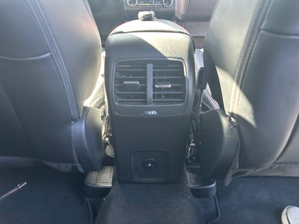 Certified 2025 Ford Escape ST-Line Select AWD/4WD image 29