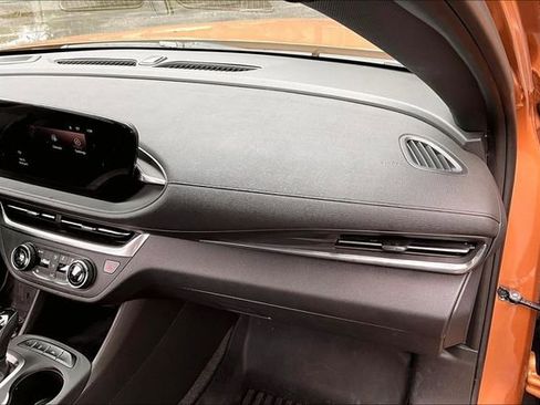 Used 2024 Buick Envista Preferred w/ Convenience I Package image 23