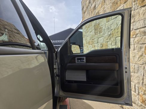 Used 2009 Ford F150 4x4 SuperCrew image 8