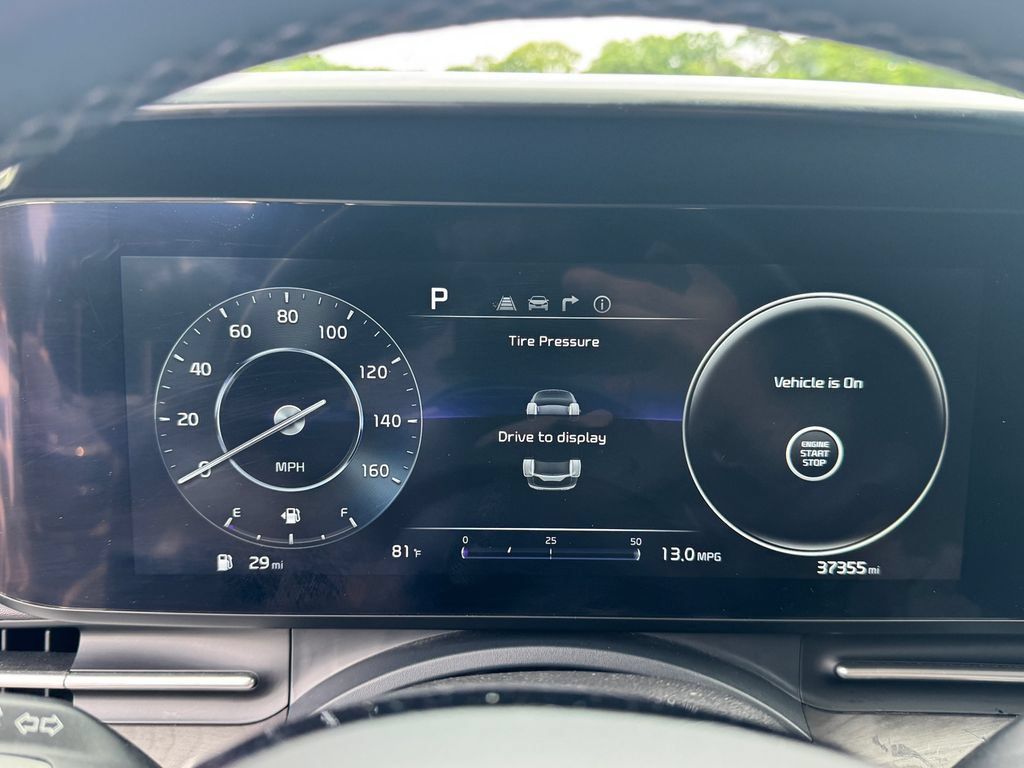 Used 2024 Kia Carnival SX FWD image 22