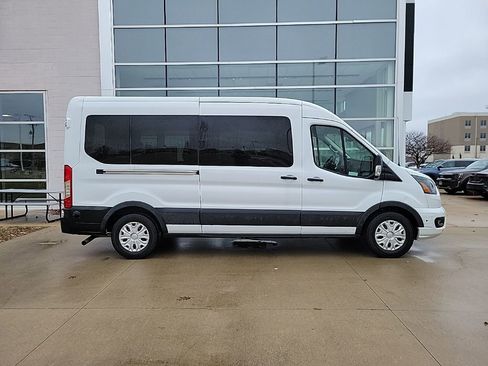 Used 2024 Ford Transit 350 XLT image 4