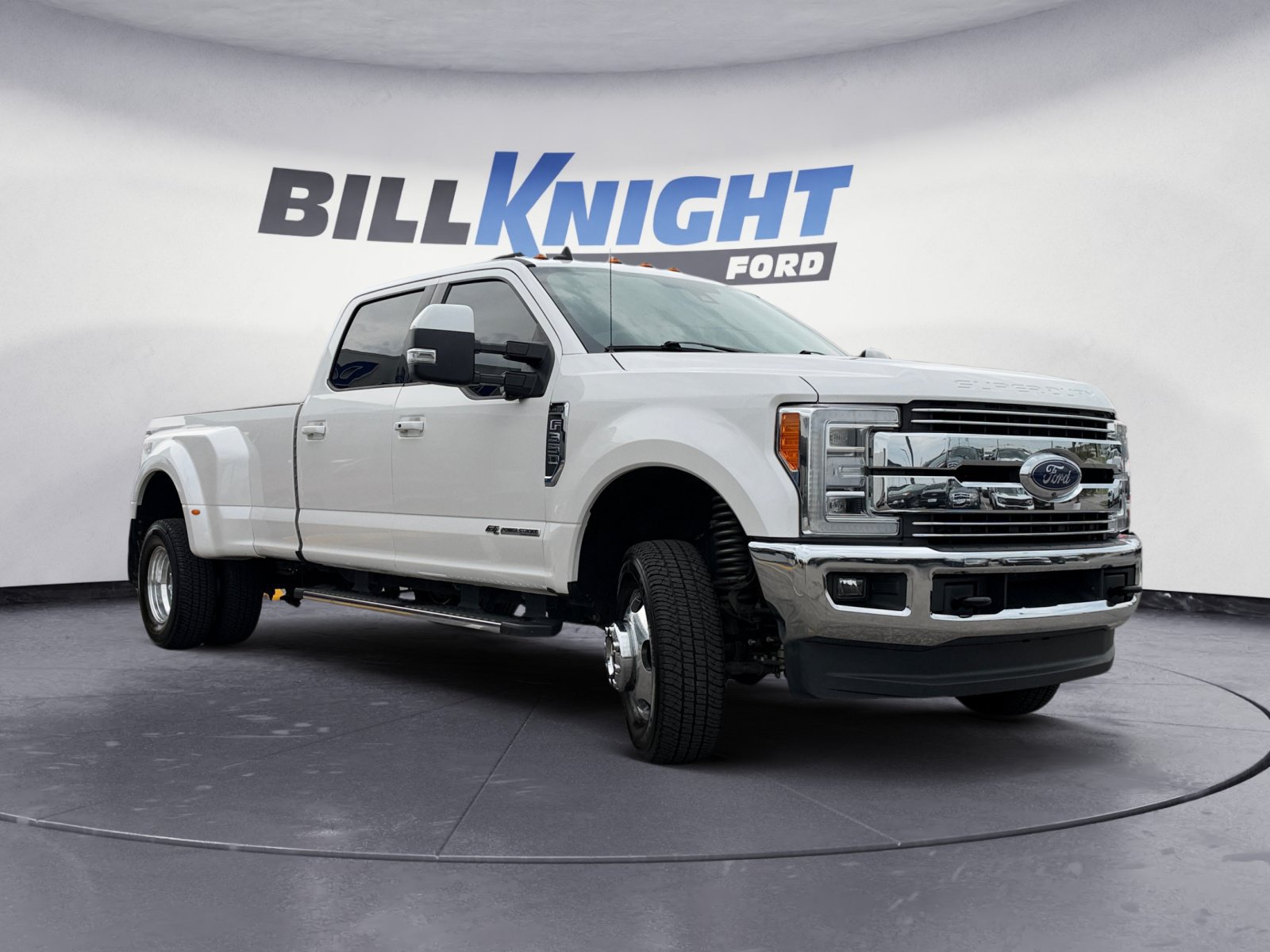 Certified 2019 Ford F350 Lariat w/ Lariat Ultimate Package AWD/4WD image 7
