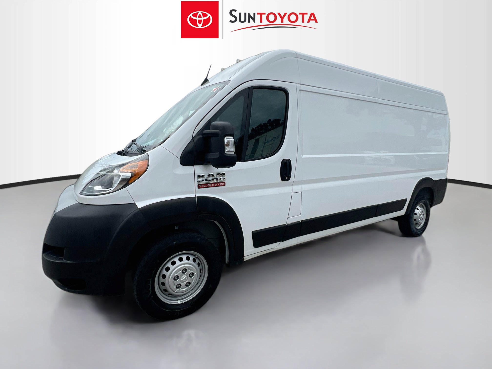 Used 2022 RAM ProMaster 2500 FWD image 9