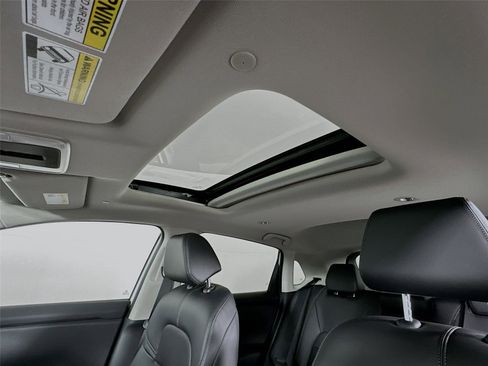 New 2026 Honda HR-V EX-L image 14