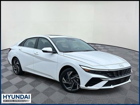 New 2026 Hyundai Elantra Limited image 1