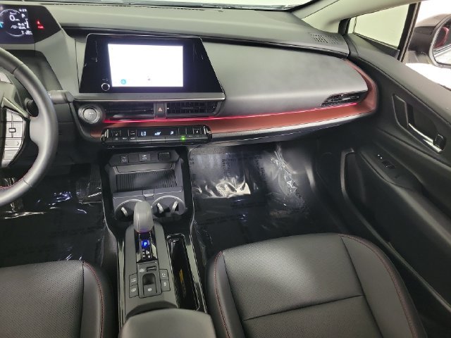 Used 2026 Toyota Prius Plug-In Hybrid FWD image 17