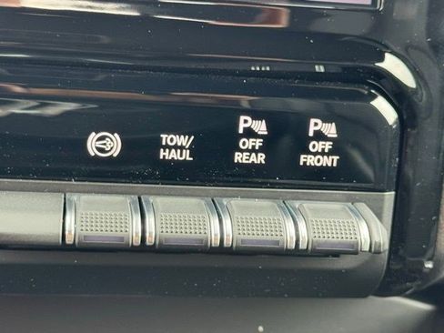 New 2026 RAM 2500 Laramie w/ Night Edition image 24