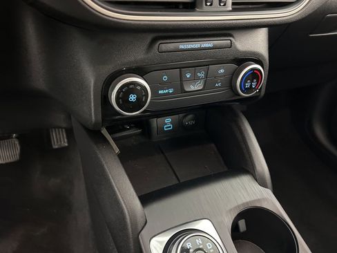 Used 2022 Ford Escape SE AWD/4WD image 21