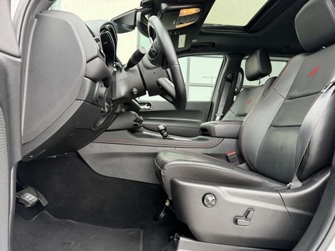 Used 2025 Dodge Durango R/T image 16