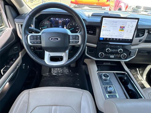 Certified 2024 Ford Expedition Limited AWD/4WD image 22