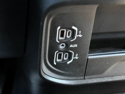 Used 2024 RAM 2500 Laramie image 35