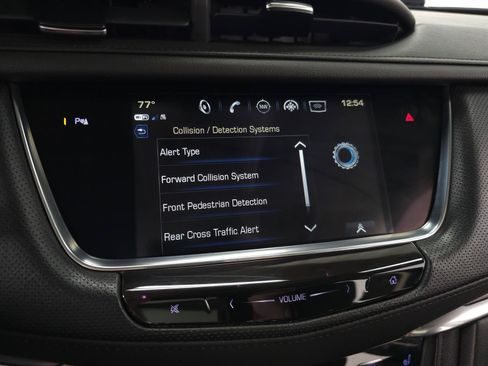 Used 2019 Cadillac XT5 Luxury AWD/4WD image 26