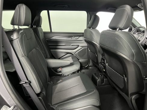 Certified 2025 Jeep Grand Cherokee L Laredo w/ Luxury Tech Group I image 30