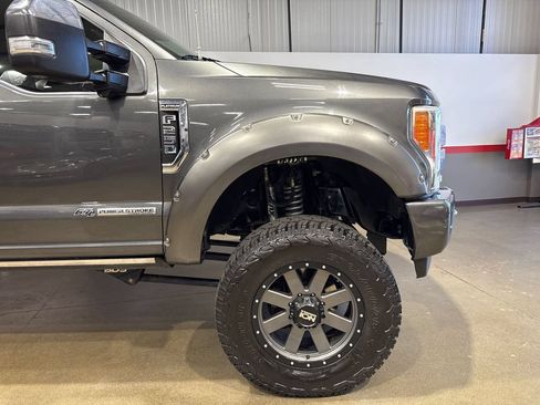 Used 2017 Ford F250 Platinum w/ Platinum Ultimate Package AWD/4WD image 50