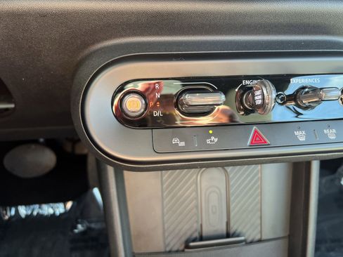 Used 2025 MINI Cooper S FWD image 21