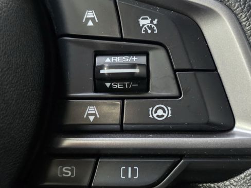 Used 2021 Subaru Forester AWD/4WD image 18
