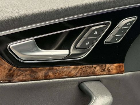 Used 2018 Audi Q7 3.0T Prestige w/ Prestige Package image 16