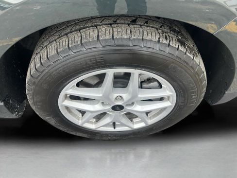 Certified 2024 Ford Edge SEL w/ Convenience Package image 12