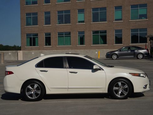 Used 2011 Acura TSX Sedan image 28
