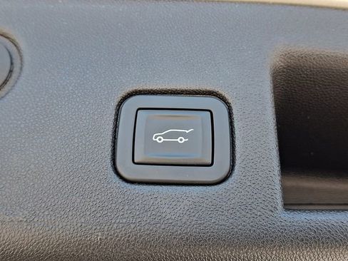 Used 2019 Chevrolet Equinox LT AWD/4WD image 33