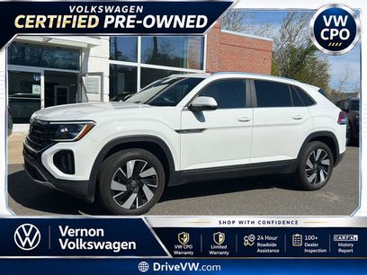 Certified 2025 Volkswagen Atlas Cross Sport SE w/ Panoramic Sunroof Package