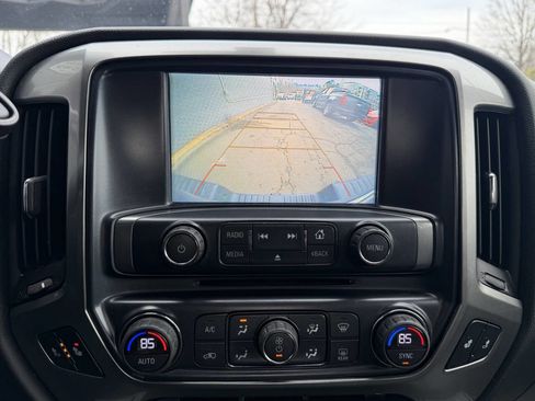 Used 2018 Chevrolet Silverado 1500 LT w/ All Star Edition image 17