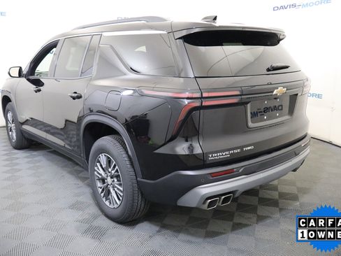 Used 2026 Chevrolet Traverse LT AWD/4WD image 10