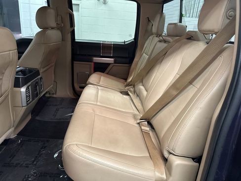 Used 2015 Ford F150 Lariat w/ Equipment Group 502A Luxury image 20