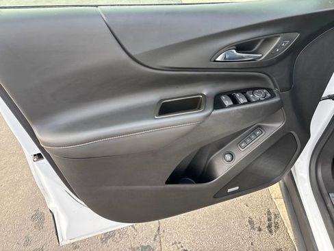 Certified 2023 Chevrolet Equinox Premier image 10