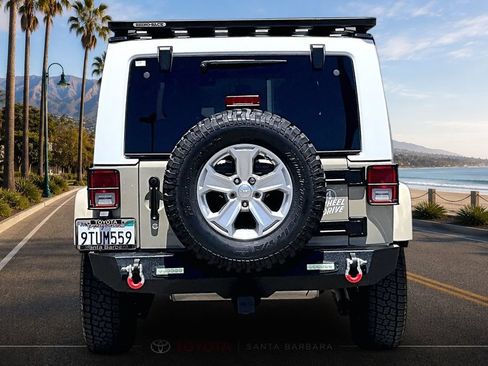 Used 2017 Jeep Wrangler Unlimited Sahara w/ Quick Order Package 24E Chief AWD/4WD image 6