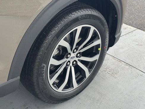 New 2026 Ford Explorer ST-Line image 28