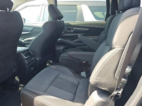 Used 2025 Subaru Ascent Premium image 13