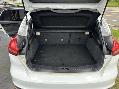 Used 2016 Ford Focus ST image 23