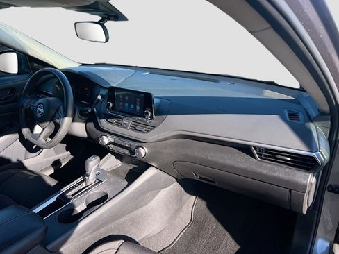 Used 2023 Nissan Altima 2.5 S image 28