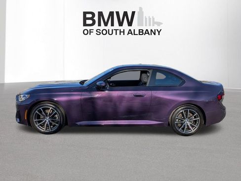 Used 2025 BMW 230i xDrive Coupe w/ Premium Package image 3