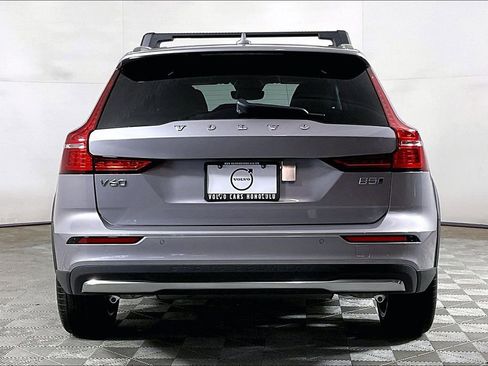 New 2026 Volvo V60 B5 Cross Country Ultra w/ Climate Package image 3