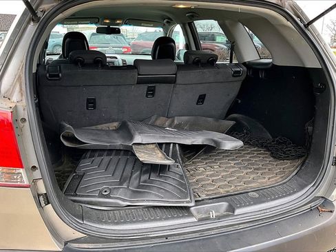 Used 2013 Kia Sorento LX w/ Convenience Pkg image 32