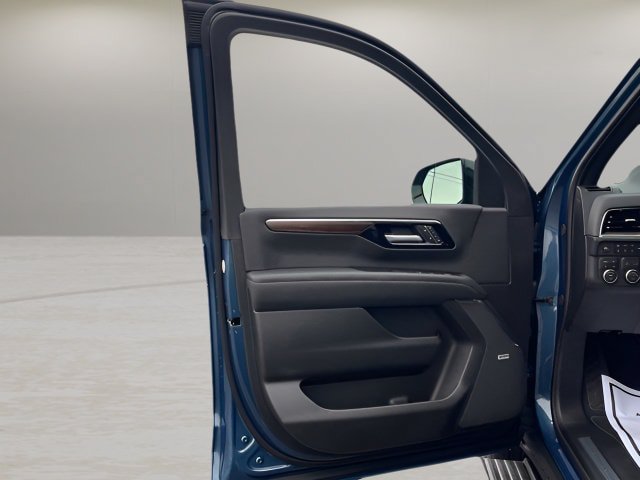 New 2026 Chevrolet Tahoe High Country AWD/4WD image 9