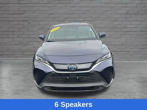 Used 2024 Toyota Venza LE AWD/4WD image 3
