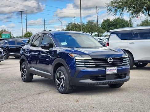 New 2026 Nissan Kicks SV image 2