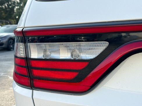 Used 2020 Dodge Durango SXT RWD image 10
