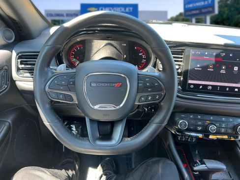 Used 2025 Dodge Durango GT AWD/4WD image 16