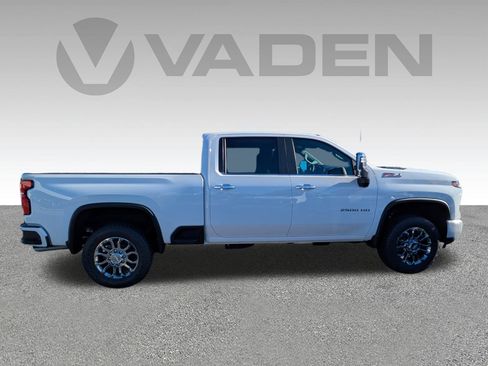 New 2026 Chevrolet Silverado 2500 LT w/ Z71 Chrome Sport Edition image 25