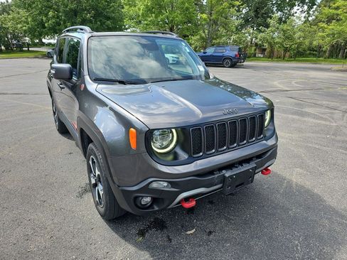 Used 2019 Jeep Renegade Trailhawk AWD/4WD image 8