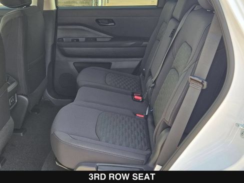 New 2026 Nissan Pathfinder SV FWD image 17