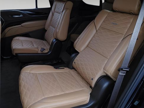 Used 2022 Cadillac Escalade Sport w/ Touring Package AWD/4WD image 24