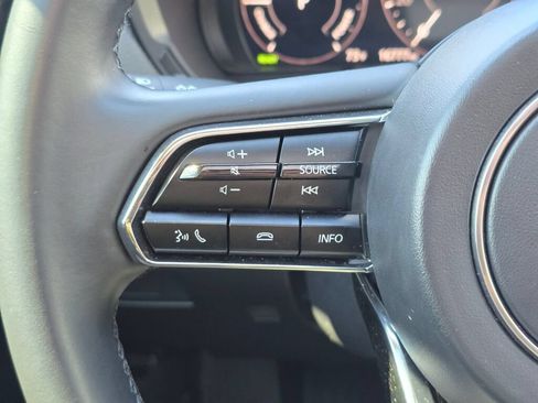 Certified 2024 MAZDA CX-90 Plug-In Hybrid w/ Preferred AWD/4WD image 21
